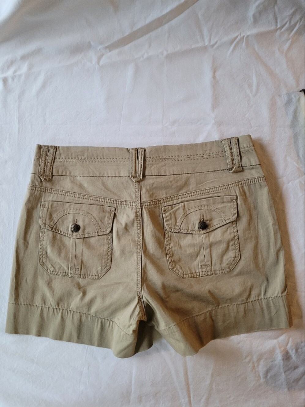 One 5 One Women's Casual Khaki Shorts Size 12 - Picture 11 of 11